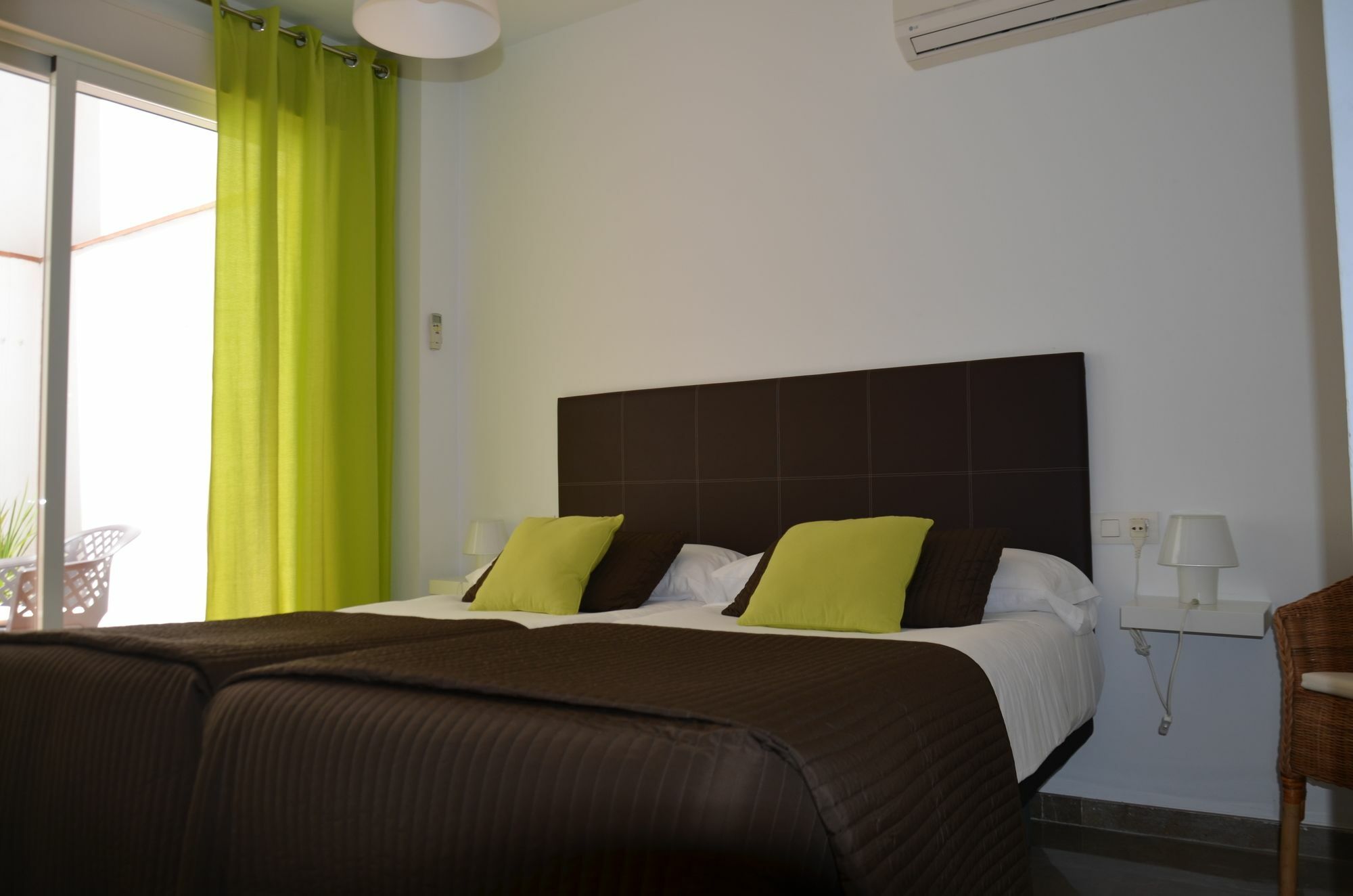 Apartamentos San Isidro 44 Granada Exterior photo