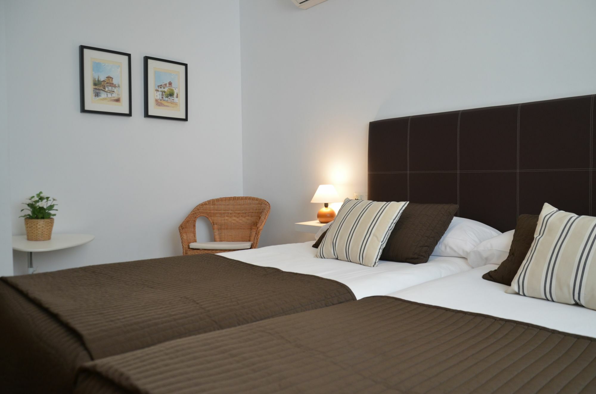 Apartamentos San Isidro 44 Granada Exterior photo